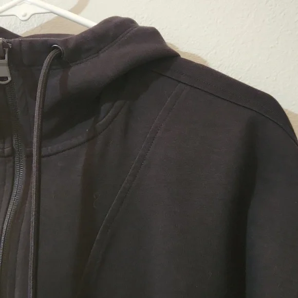 Old Navy Active Black Fleece Hoodie - Picture 4 of 9